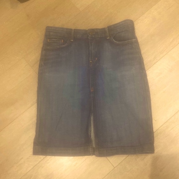 Jean Skirt - Picture 3 of 5